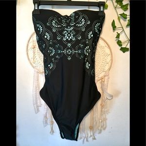 Black strapless one piece bathing suit